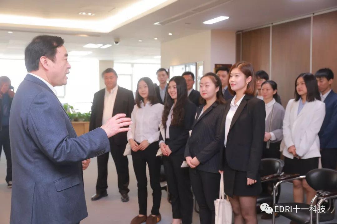 1539674842945590.jpg 3.jpg